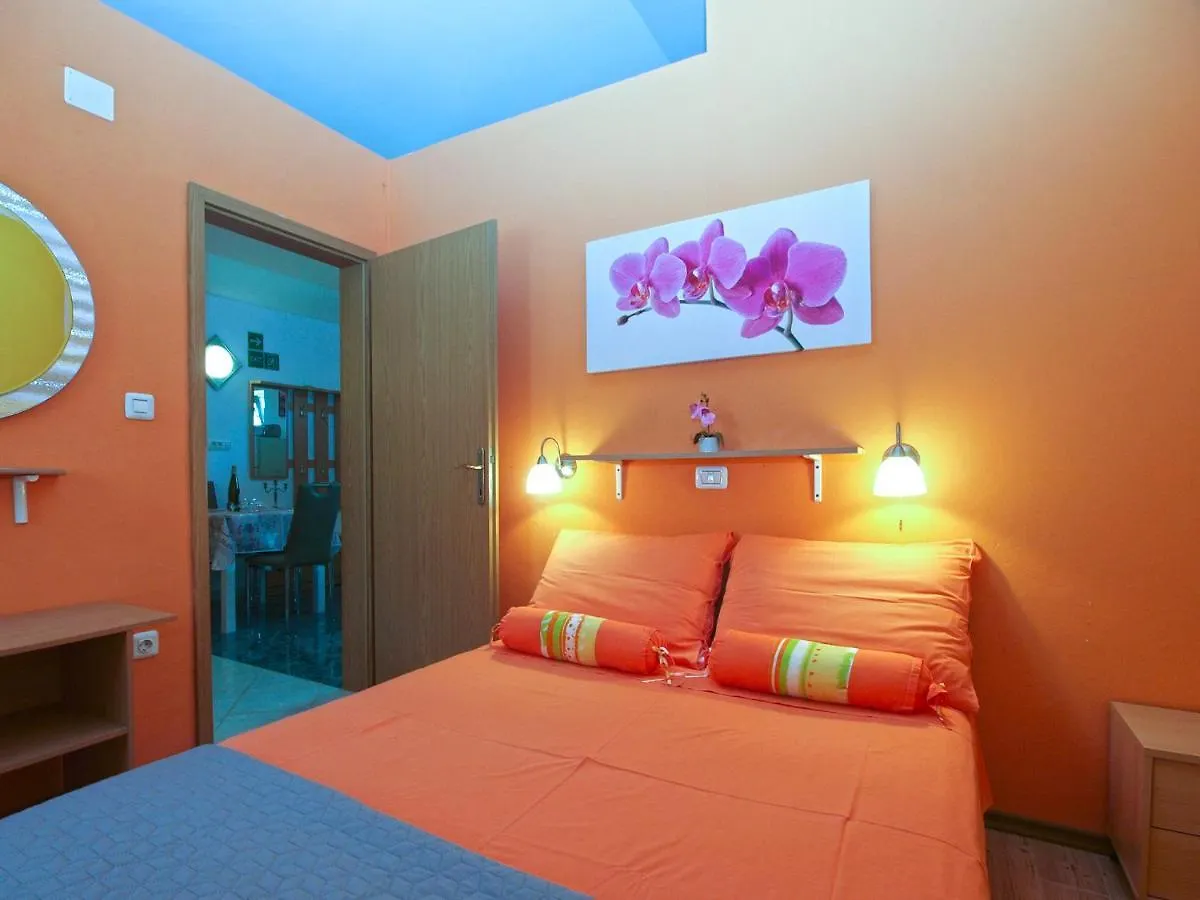 Holiday home House Vodnjan 2106 Villa